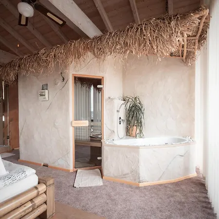 Haus Samoa With Private Terrace, Views *